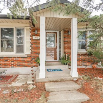 004-107 Westmount Rd_Guelph-4_m