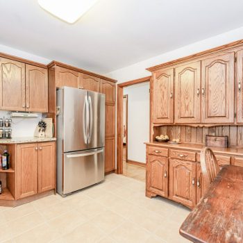 011-107 Westmount Rd_Guelph-11_m