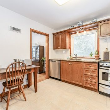 013-107 Westmount Rd_Guelph-13_m