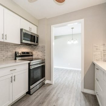 013-239 Cedarwoods, Kitchener-6012_m