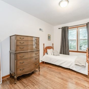 015-107 Westmount Rd_Guelph-15_m