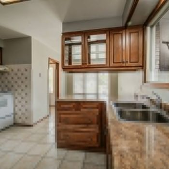 015-85WinterAve_15_m