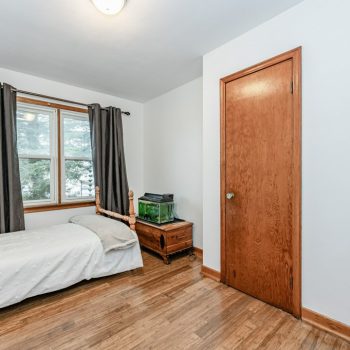 016-107 Westmount Rd_Guelph-16_m