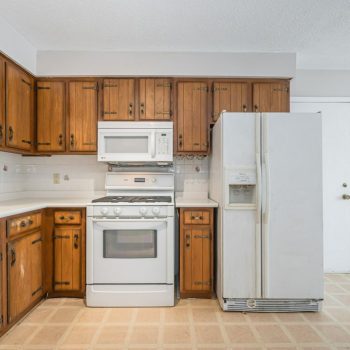 017-46 Farrier Pl Kitchener-27_m