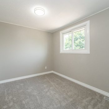 025-239 Cedarwoods, Kitchener-6024_m