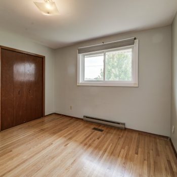 025-85WinterAve_25_m