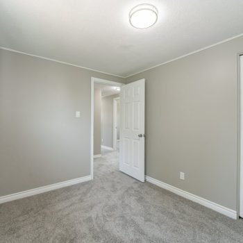 026-239 Cedarwoods, Kitchener-6025_m