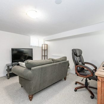 027-107 Westmount Rd_Guelph-27_m