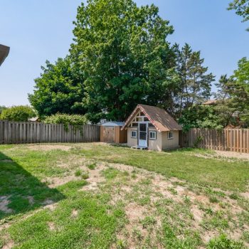 042-239 Cedarwoods, Kitchener-6041_m