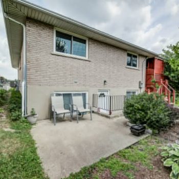 051-85WinterAve_51_m
