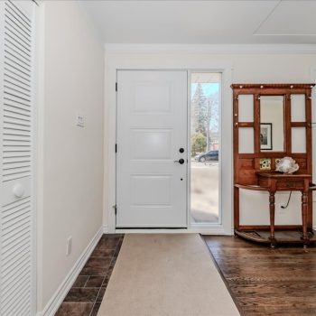 06-52 Avon Rd Kitchener-16