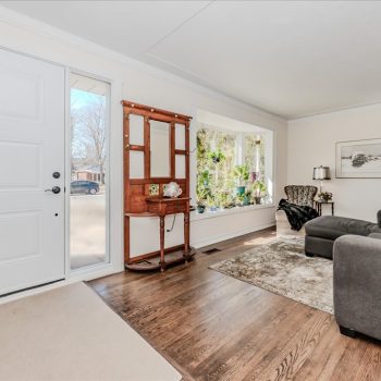 07-52 Avon Rd Kitchener-17