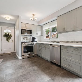 18-Riverside Dr 018