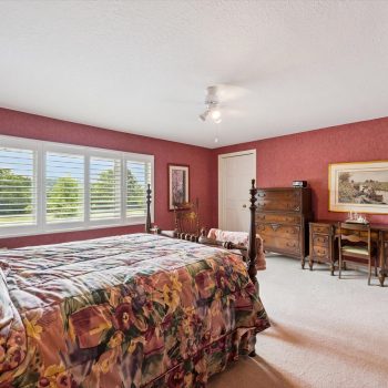 23-Riverside Dr 023
