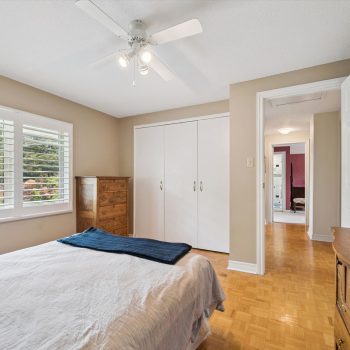 27-Riverside Dr 027