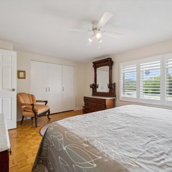 29-Riverside Dr 029