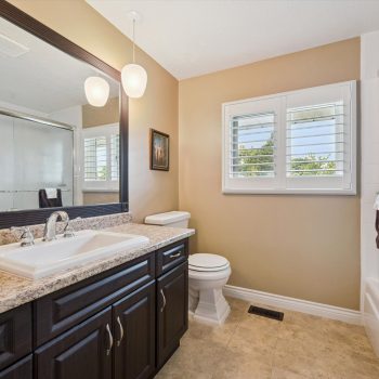 30-Riverside Dr 030