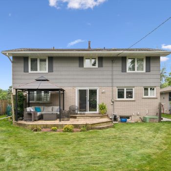37-Riverside Dr 037